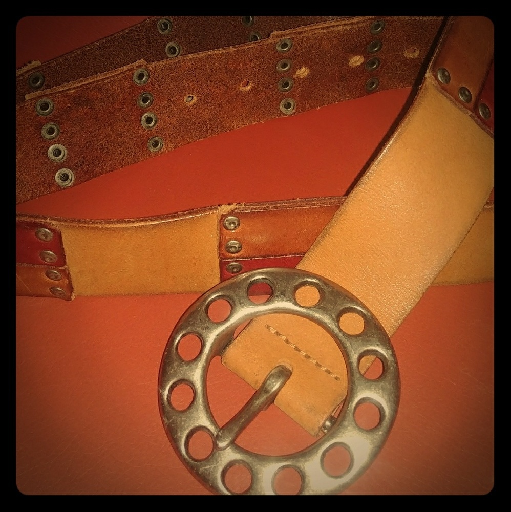 Leather lucky Brand size M/L belt